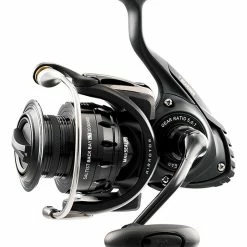 Daiwa Saltist Back Bay LT Spinning Reels