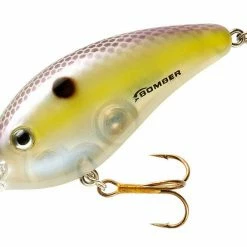Baits & Lures Bomber Fat Free Shad Guppy 2 3/8 Inch Shallow-Medium Diving Crankbait